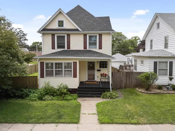 2302 Western Ave, Davenport, IA 52803