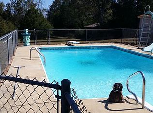 1986 Crooms Rd, Cottondale, FL 32431