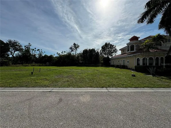 1660 Assisi Dr #15, Sarasota, FL 34231