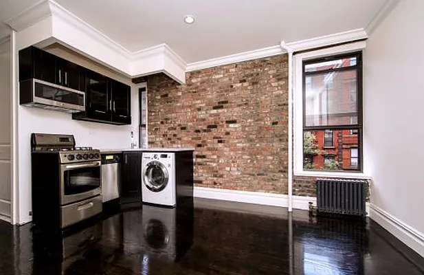 Rented by Icon Realty Management | media 15