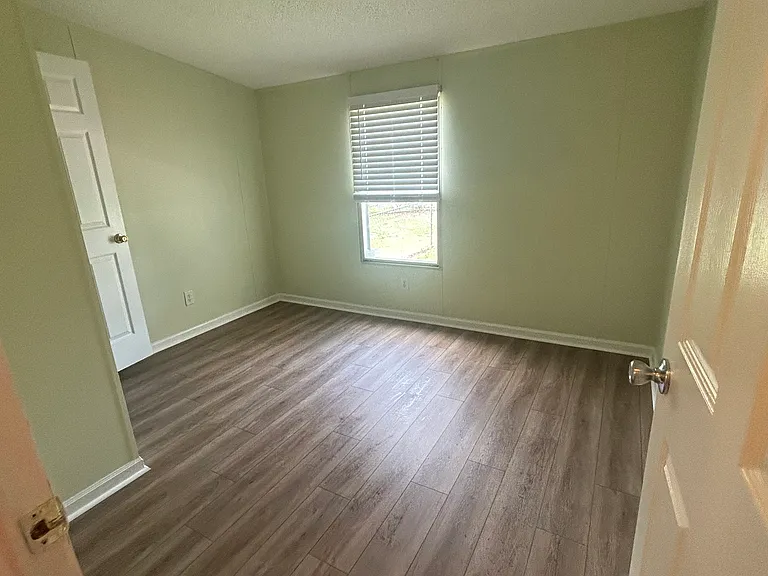 303 S Front St — Photo 18