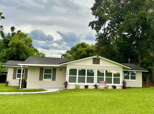 1176 Lake View Dr, Altamonte Springs, FL 32714