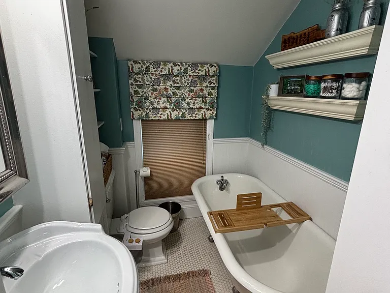 20 Lincoln Ave — Photo 21