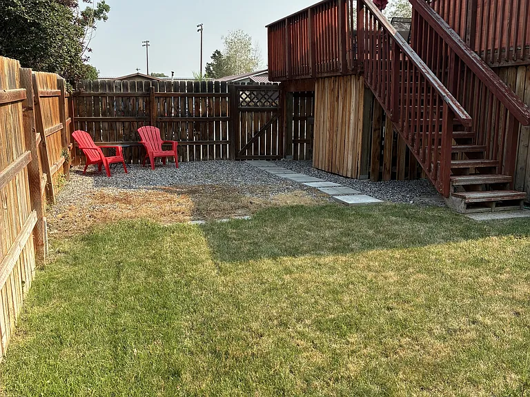 600 Mayfair Dr — Photo 16