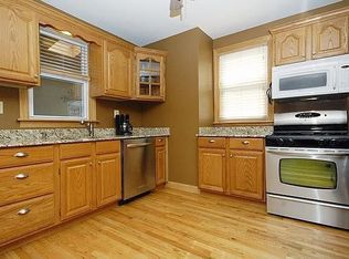 2107 W Fletcher St #3, Chicago, IL 60618