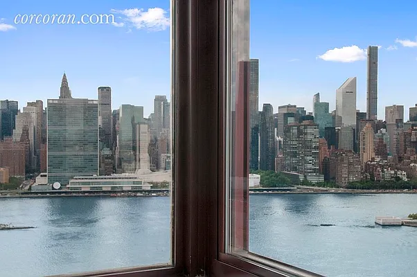 Sold by Corcoran | media 4