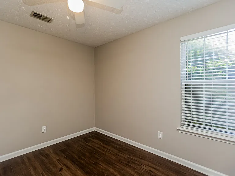 4878 Noah Rdg — Photo 13