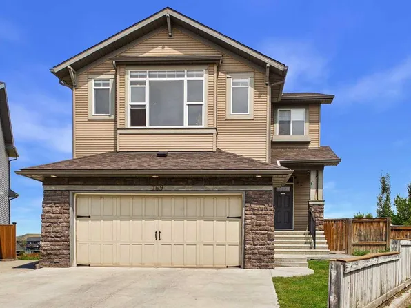 169 SW Brightonwoods Gdns SE, Calgary, AB T2Z 0T3