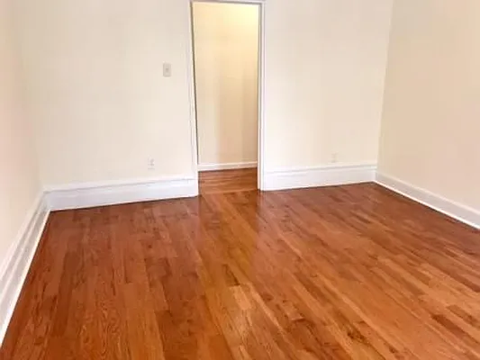 Rented by Veritas Property Management | media 12