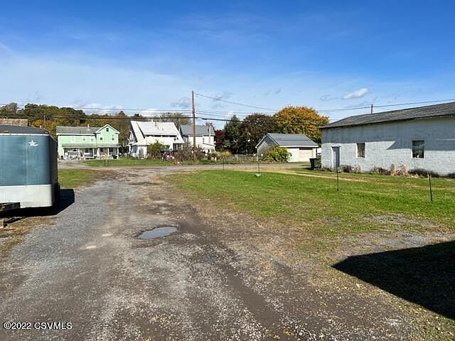 2nd image of 563 E 3rd St