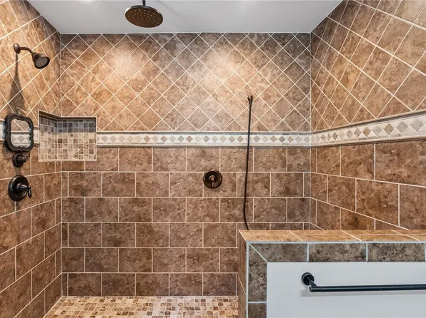 530 Oakdale Dr, Corpus Christi, TX 78418