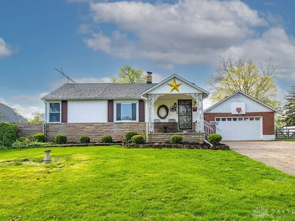 2130 Nomad Ave, Dayton, OH 45414