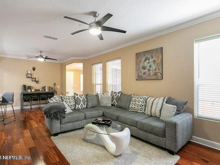 6217 Eclipse Cir — Photo 19