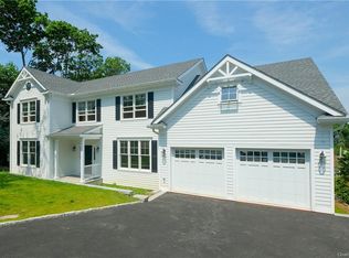 427 New Rochelle Rd, Bronxville, NY 10708