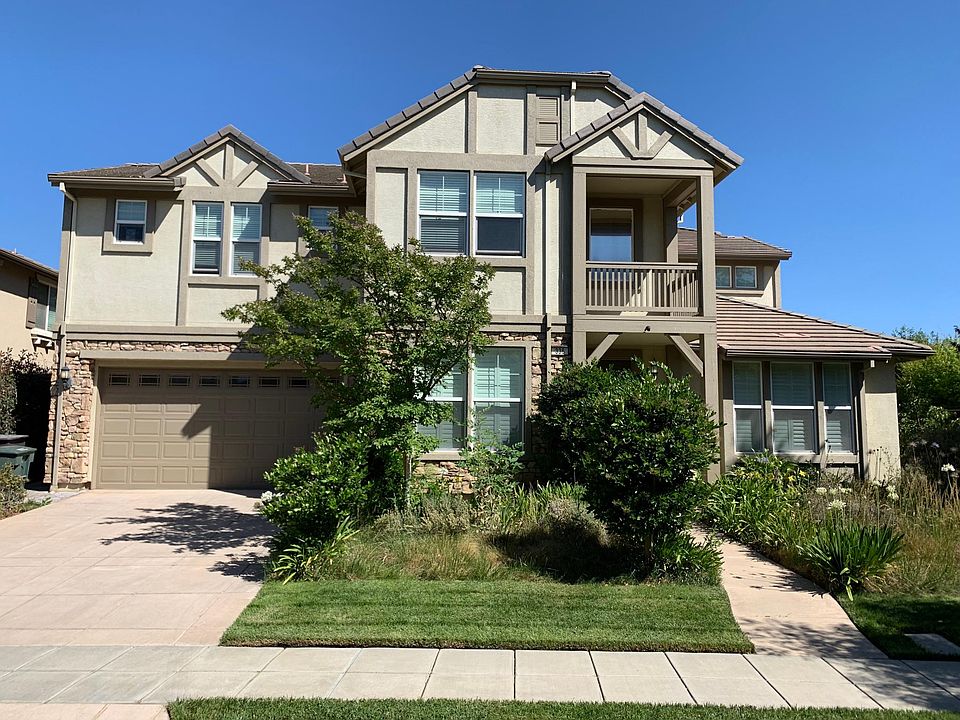 1st image of 336 N Mill Valley Dr
