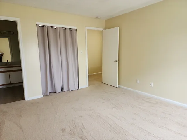 5326 Lake Victoria Arch - 1 — Photo 4
