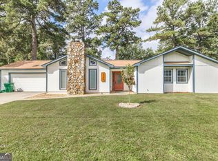 221 Gilchrist Dr, Warner Robins, GA 31093