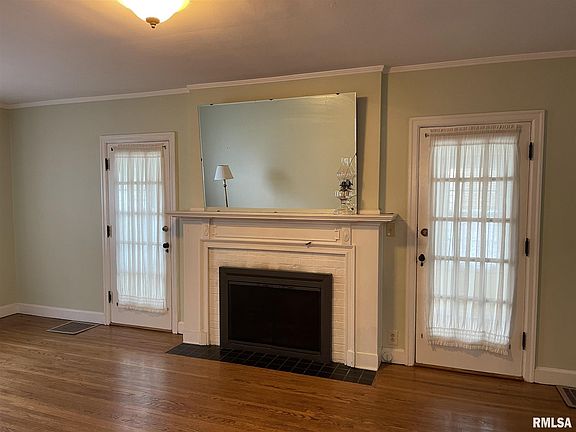 5th image of 2609 W Moss Ave