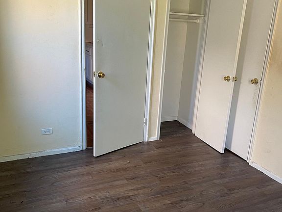 5th image of 620 Reiss Pl #44