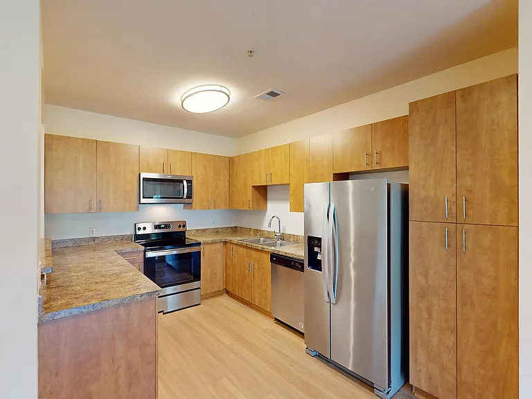 The Vintage Lofts at West End — Photo 66