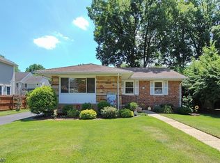 50 Cottage Pl, Westfield, NJ 07090