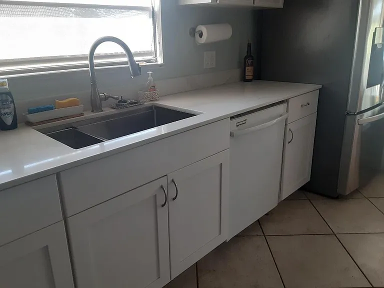 Large size sink and dishwasher