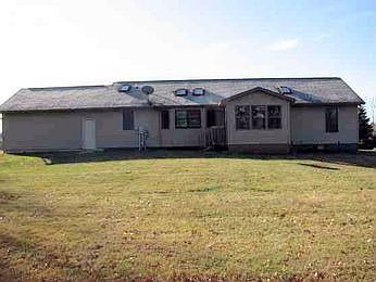 3rd image of 222 Tara Dr