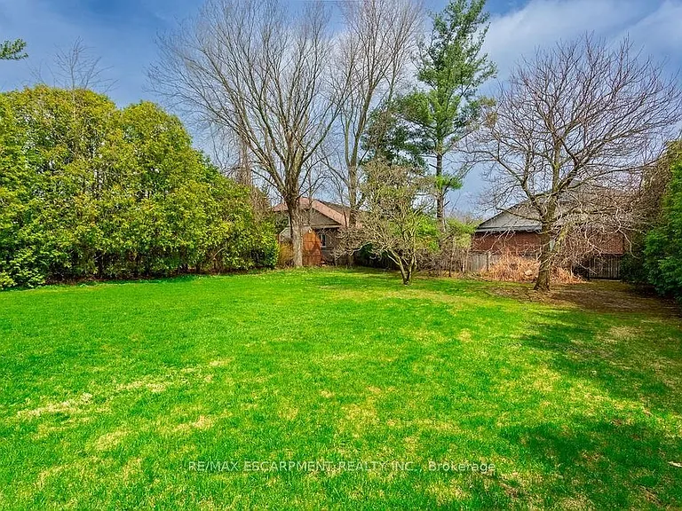 475 Kitty Murray Ln — Photo 36