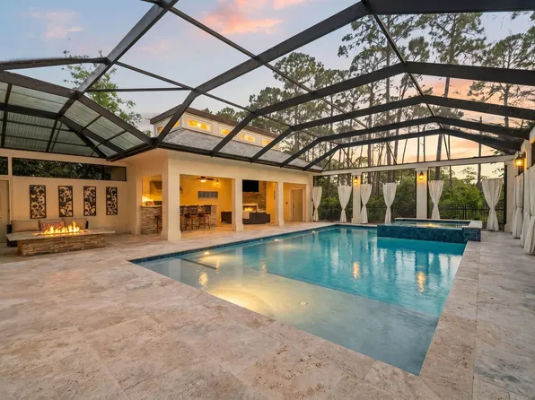 434 Captains Cir, Destin, FL 32541