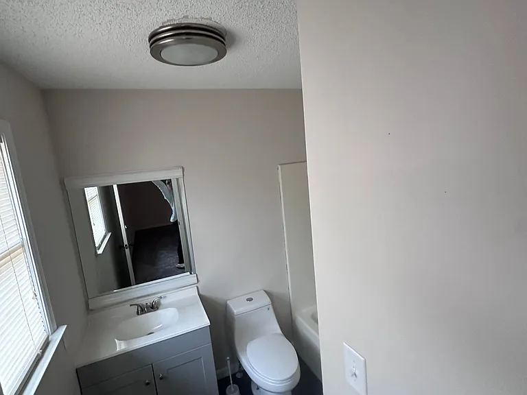 220 Bullington Rd — Photo 8