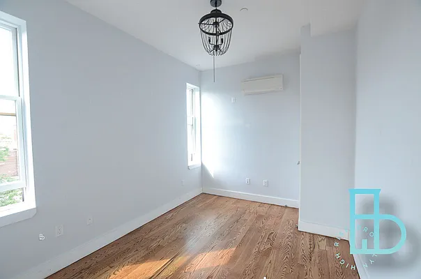 Rented by Brooklyn High Rise LLC | media 20