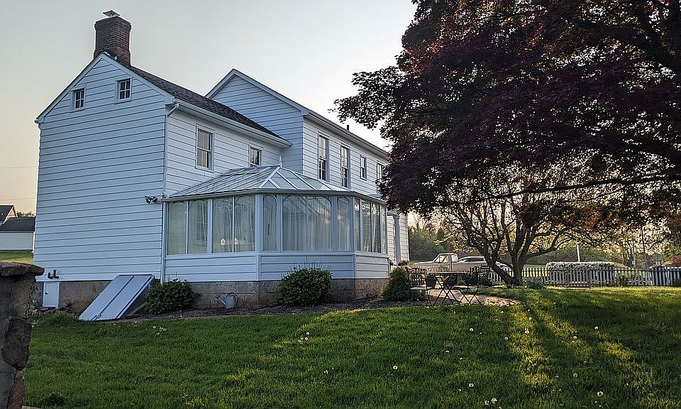 2nd image of 535 County Road 614