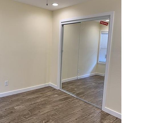 5th image of 125 Union Pl APT 3