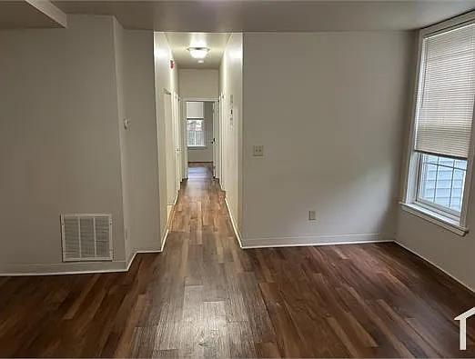 616 Kossuth St #1A — Photo 8