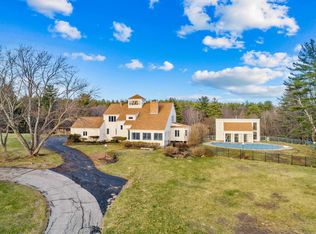 112 Pattee Hill Rd, Goffstown, NH 03045