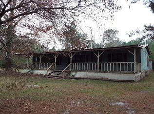 1002 Woodland Rd, Cairo, GA 39827