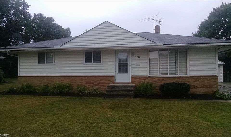 1st image of 3930 W 214th St