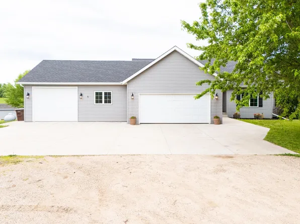 71187 240th St, Dassel, MN 55325