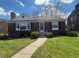21910 Englehardt St, Saint Clair Shores, MI