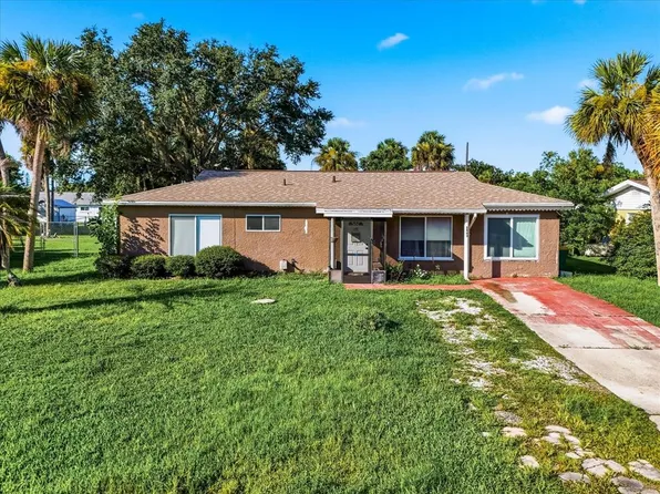 2403 DUKE LN, PORT CHARLOTTE, FL 33952