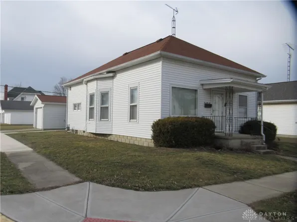 512 S Main St, Arcanum, OH 45304