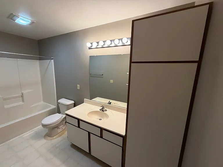 514 Pheasant Dr — Photo 15