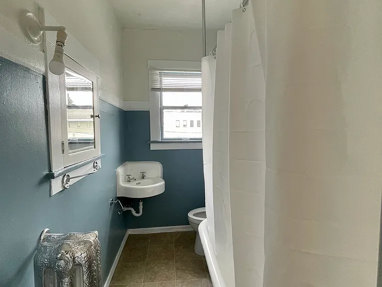 914 S 5th St #26 — Photo 6