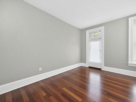 5th image of 2431 Ohio Ave APT 3