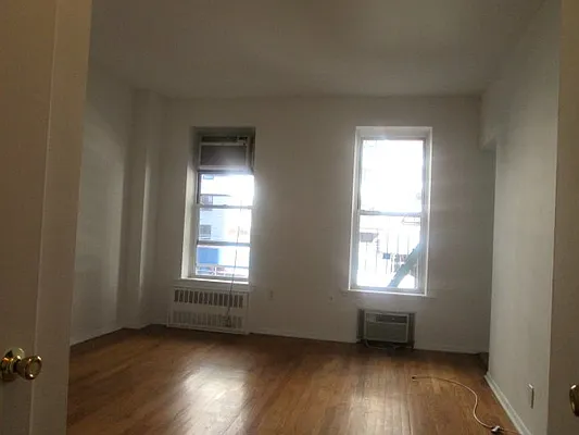 Rented by Prince Real Estate Associates LLC | media 17