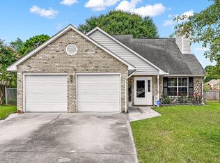 8306 Pleasant Ridge Dr, North Charleston, SC 29420