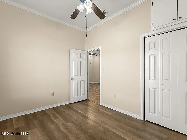 2 W Lakeview Dr #6 — Photo 18