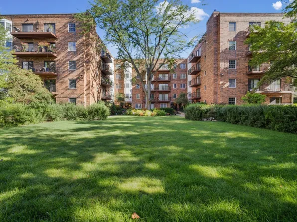 1503 Oak Ave APT 311, Evanston, IL 60201