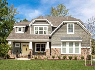 11949 Helmway Ct, Chester, VA 23836