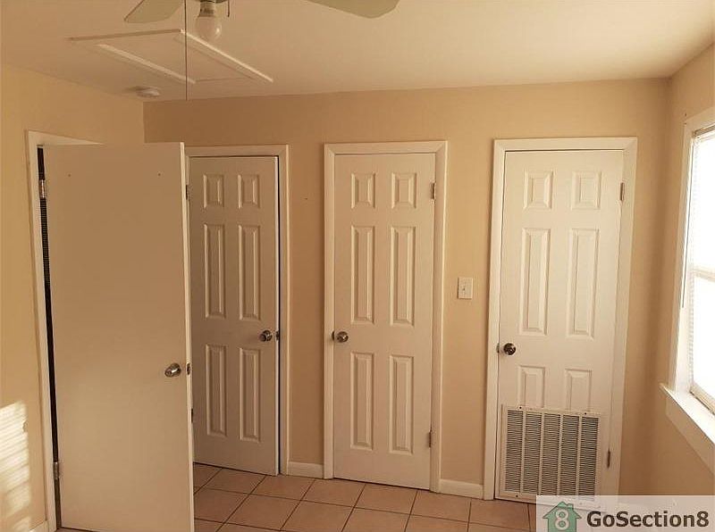 2nd image of 1791 Juno Rd